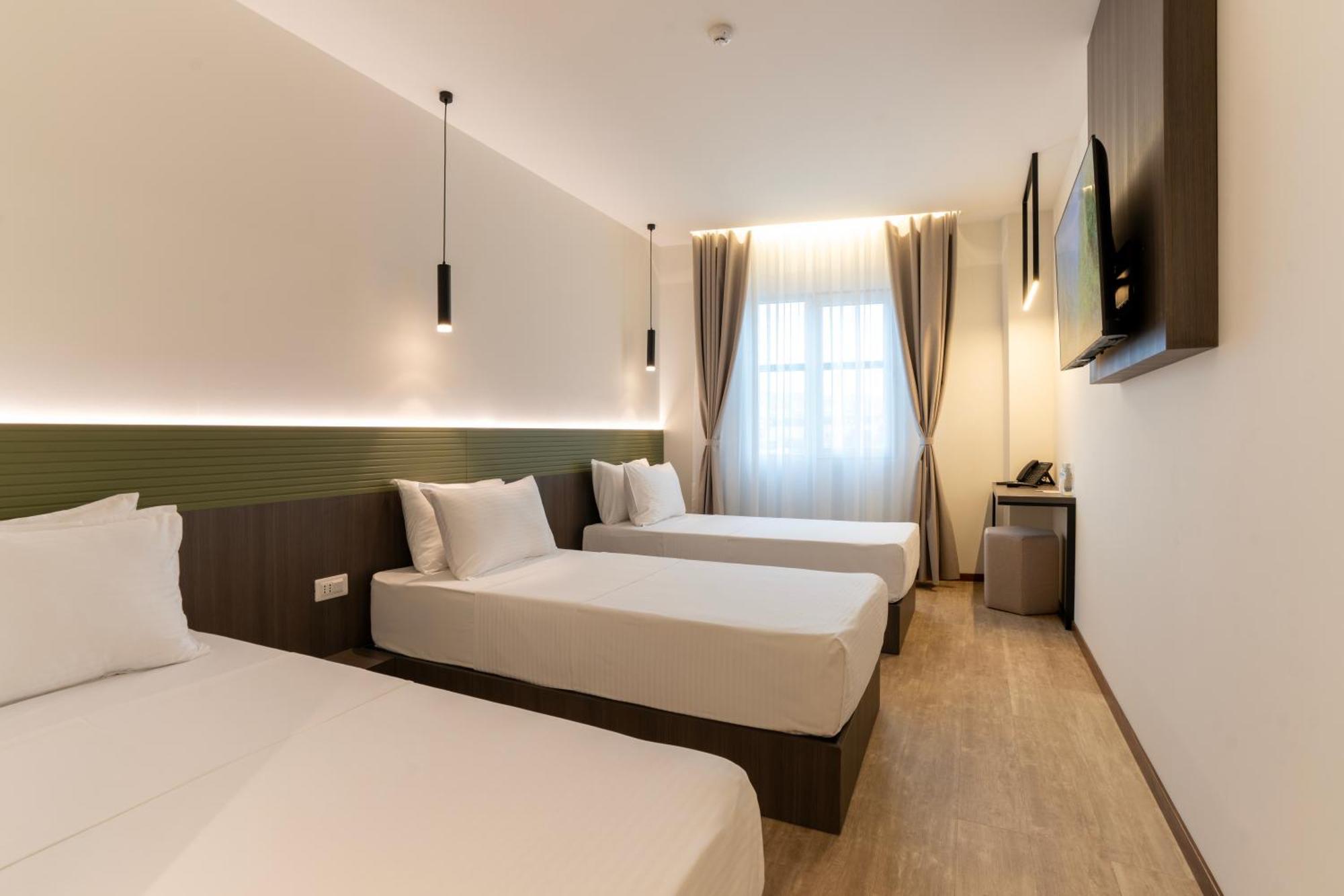 Star Hill Hotel พริสตีนา ภายนอก รูปภาพ
